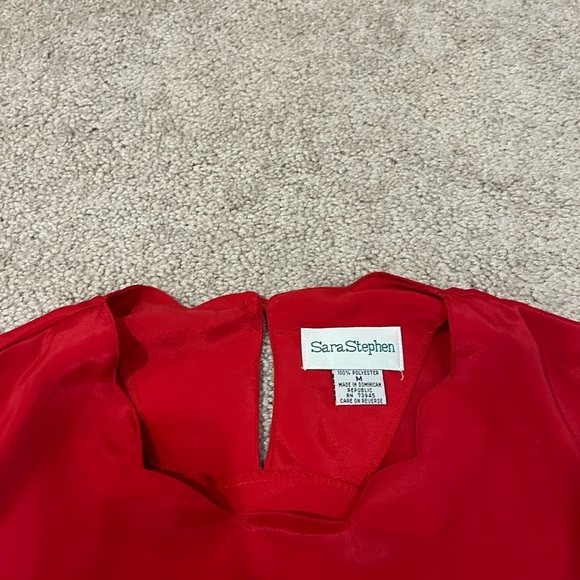 Sara Stephen Scalloped Blouse - Picture 3 of 5